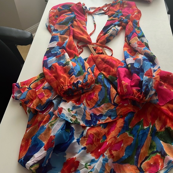 Beautiful Colorful Floral Dress - Picture 1 of 1